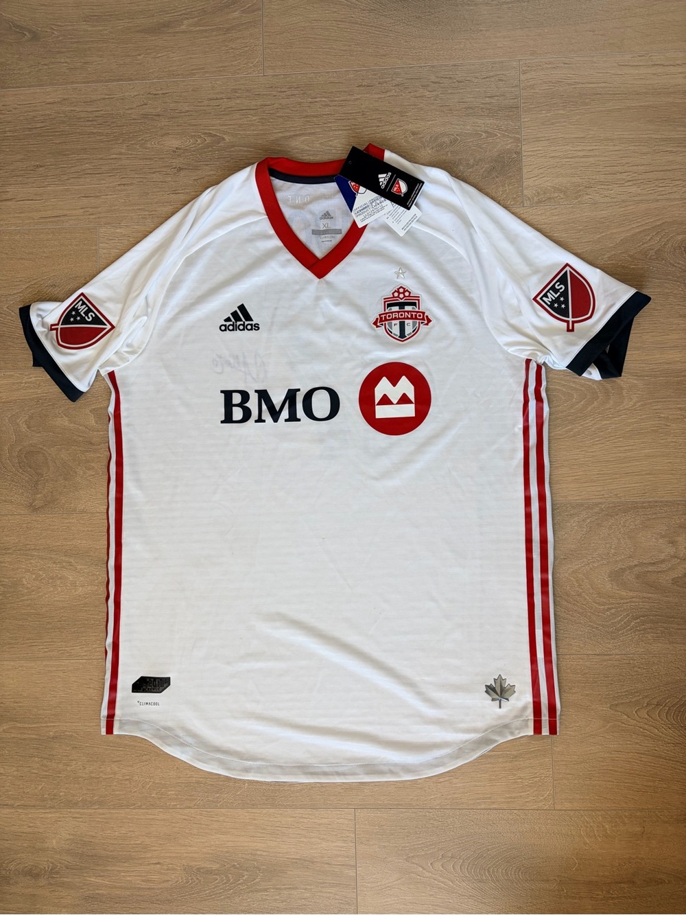 NWT Adidas Toronto FC Jozy Altidore #17 Signed Autograph Jersey XL MLS ClimaCool